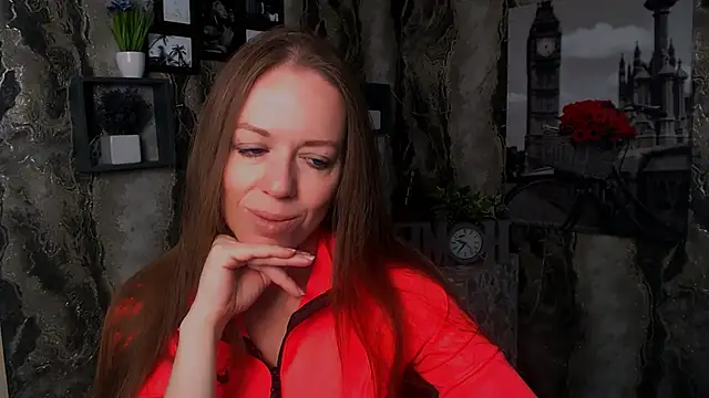 Snapshot of GloriaSi_ chatting on October 5, 4:44 am GloriaSi online show from October 5, 4:44 am