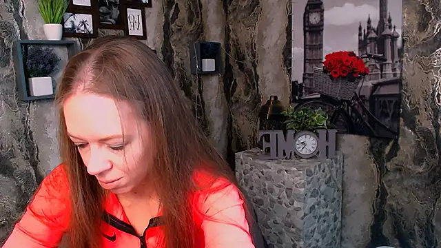 Snapshot of GloriaSi_ chatting on October 30, 5:31 am GloriaSi online show from October 30, 5:31 am