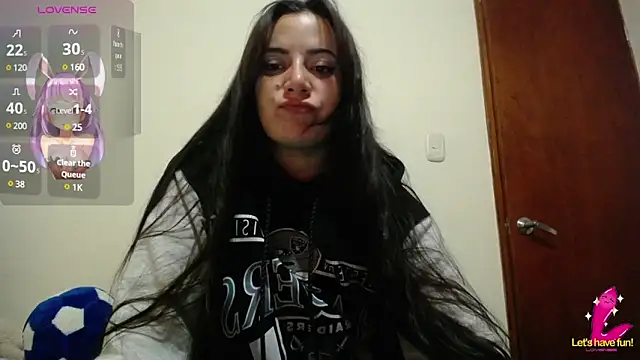 Snapshot of sofi_66 chatting on March 14, 3:04 am sofi 66 online show from March 14, 3:04 am