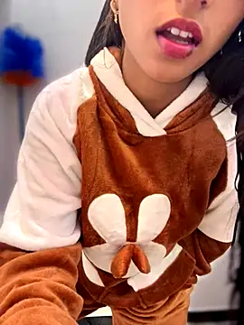 DiyAsingHh online show from November 28, 11:51 pm