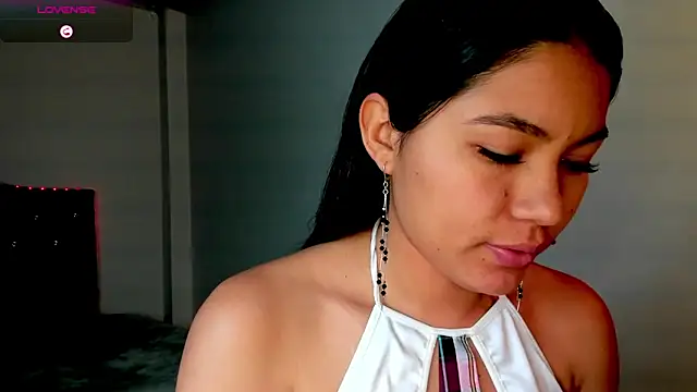 linda alana online show from October 18, 7:25 pm