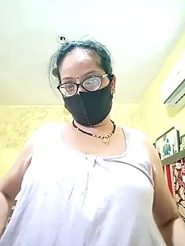 heenage online show from May 11, 5:46 am
