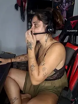 luuhcat09 online show from October 29, 3:53 am