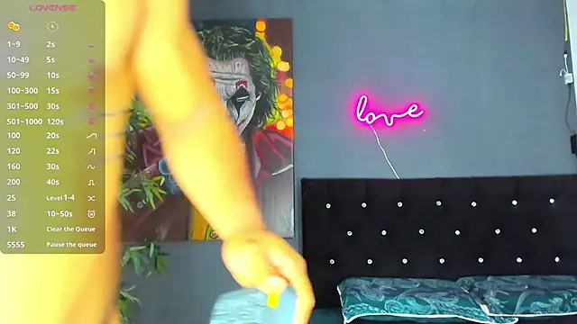 Snapshot of jordan_mayers02 chatting on March 21, 9:01 am jordan mayers02 online show from March 21, 9:01 am