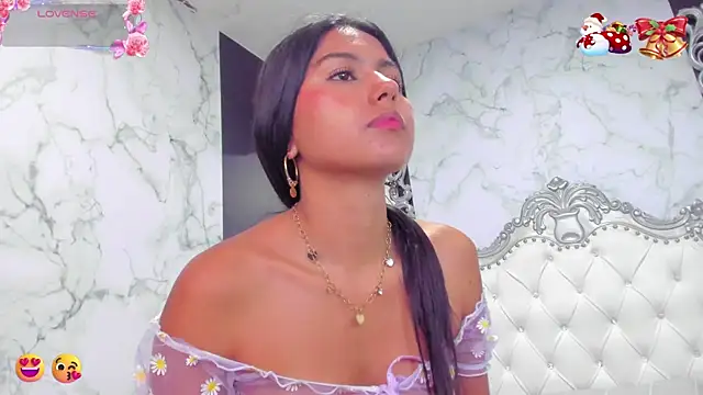 Emmy Cute18 online show from December 27, 11:17 am