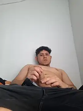 Snapshot of 2457m chatting on February 26, 8:41 pm 2457m online show from February 26, 8:41 pm