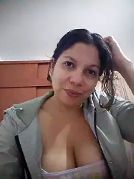 Carliina Soussa online show from February 28, 10:22 pm
