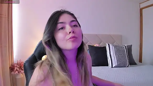 Lau Bee online show from January 22, 7:13 pm