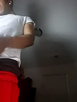 bigboytoy912 online show from April 2, 4:21 am