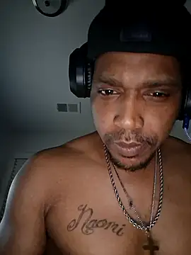 bigboytoy912 online show from April 26, 7:28 am