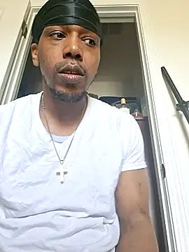 bigboytoy912 online show from May 15, 4:14 pm