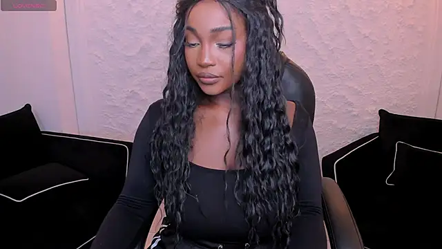 SavannahStorm online show from May 14, 4:30 am