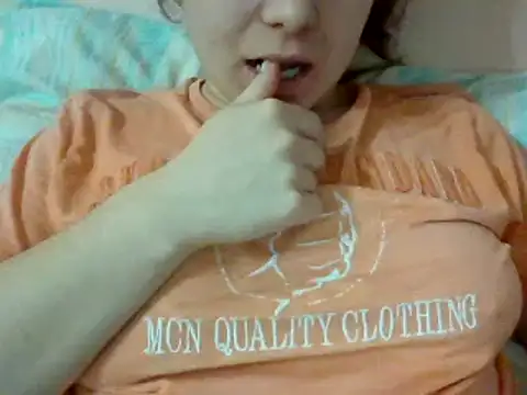 MikaKors online show from January 17, 4:47 pm