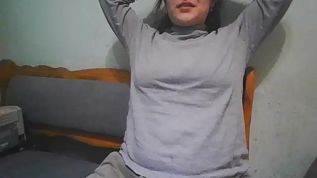 MikaKors online show from February 18, 2:38 pm