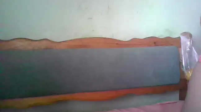 MikaKors online show from March 10, 8:26 am