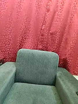 Snapshot of Cute_Kritika chatting on October 16, 4:35 am Cute Kritika online show from October 16, 4:35 am