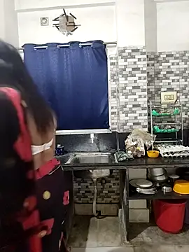 Snapshot of Cute_Kritika chatting on October 26, 4:18 am Cute Kritika online show from October 26, 4:18 am