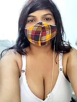 Snapshot of illay_love chatting on October 5, 8:12 am illay love online show from October 5, 8:12 am