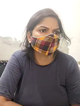 Snapshot of illay_love chatting on October 9, 4:43 am illay love online show from October 9, 4:43 am