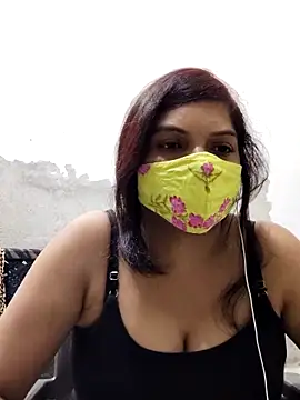 Snapshot of illay_love chatting on October 15, 5:24 pm illay love online show from October 15, 5:24 pm