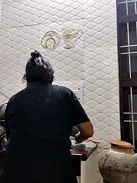 illay love online show from November 22, 3:44 pm