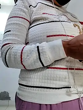 illay love online show from January 15, 4:39 am