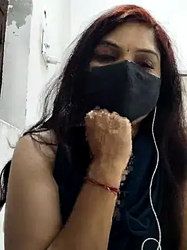 illay love online show from February 5, 6:01 pm