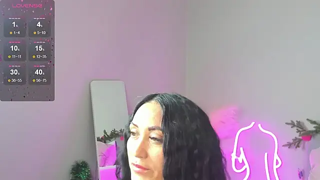 Margaret Clark  online show from January 10, 9:13 am