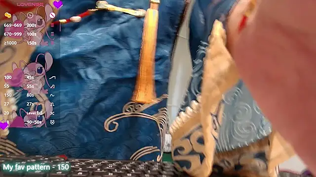 NataliMillers online show from October 31, 9:32 am