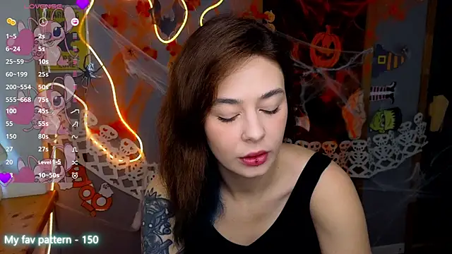 NataliMillers online show from November 3, 6:47 am