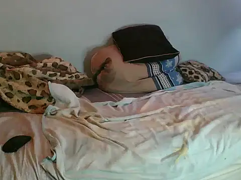 Snapshot of Horny208 chatting on October 10, 2:16 pm Horny208 online show from October 10, 2:16 pm