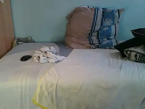 Snapshot of Horny208 chatting on October 29, 10:28 am Horny208 online show from October 29, 10:28 am