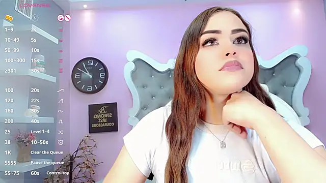 Sophia-Isabella online show from December 20, 11:37 pm
