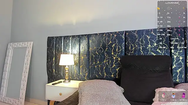 Sophia Lemos online show from September 23, 1:36 pm