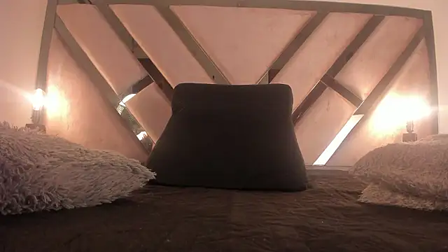 Sophia Lemos online show from February 2, 1:54 pm