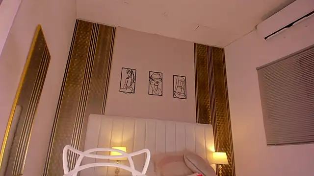 Snapshot of zoe_sky_ chatting on March 25, 11:38 am zoe sky online show from March 25, 11:38 am