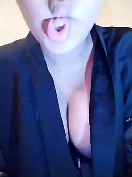 Snapshot of SosoDaloaa chatting on January 14, 3:15 pm SosoDaloaa online show from January 14, 3:15 pm