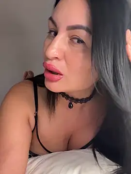 Helena7077 online show from October 4, 9:13 pm