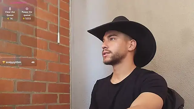 Leandro valenzuela online show from April 2, 5:10 pm