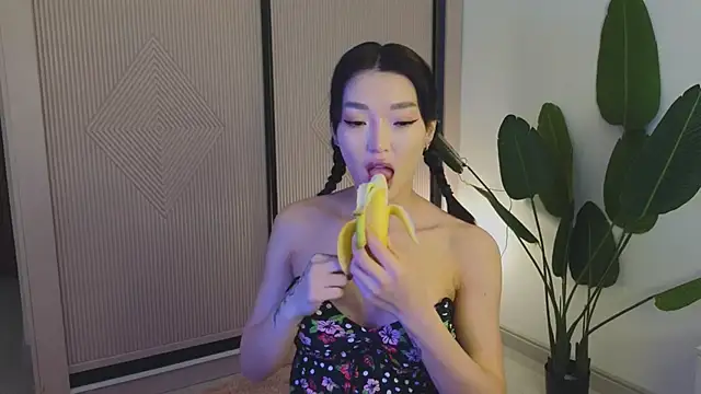AudreyMell online show from December 3, 2:49 pm