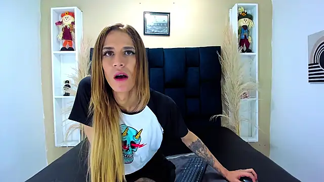 Snapshot of AlissonSpears chatting on November 12, 9:14 pm AlissonSpears online show from November 12, 9:14 pm