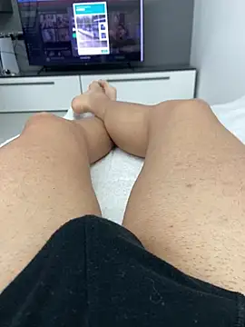 LucaLuv online show from March 4, 7:22 pm