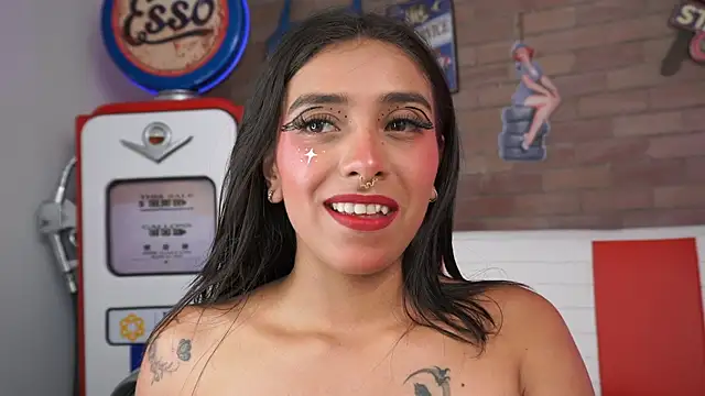miss collins online show from May 15, 6:04 pm