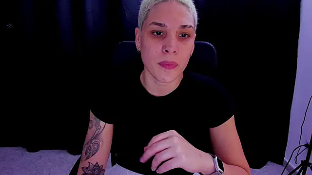 Charlee pink online show from September 15, 7:25 pm