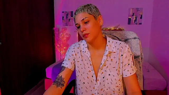 Charlee pink online show from October 13, 6:19 pm