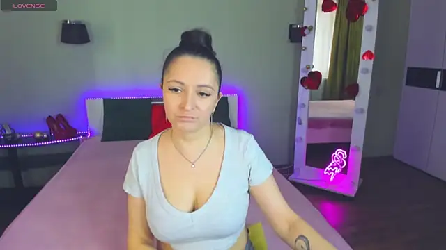 AngellLika online show from October 5, 12:58 pm