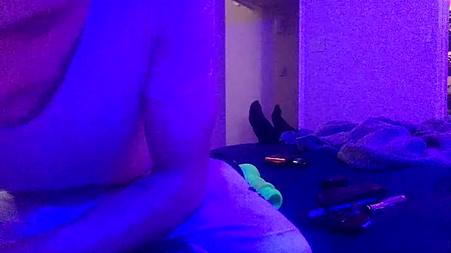 ChillzPnp online show from November 2, 2:47 am