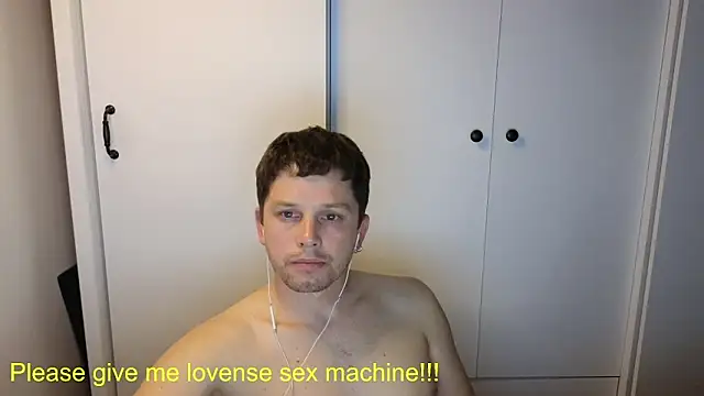 BigL0ve online show from May 13, 1:52 pm