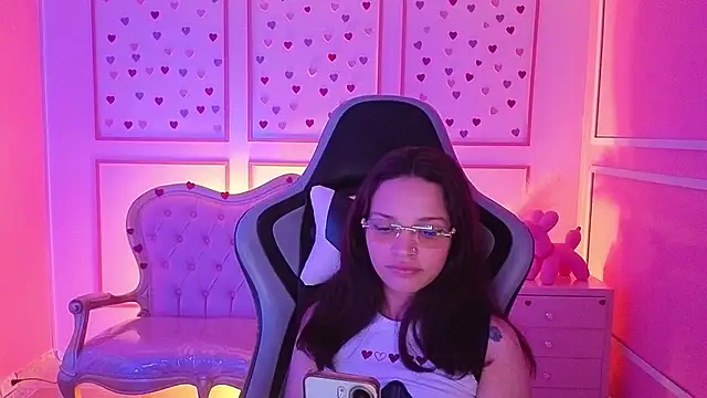 ailen t online show from October 11, 2:55 am