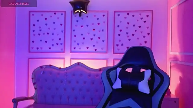 ailen t online show from October 18, 2:47 am